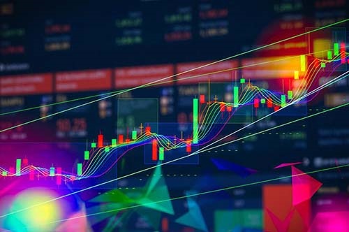 配资股票配资公司佣金透明化指南：四大平台费率对比与避坑策略